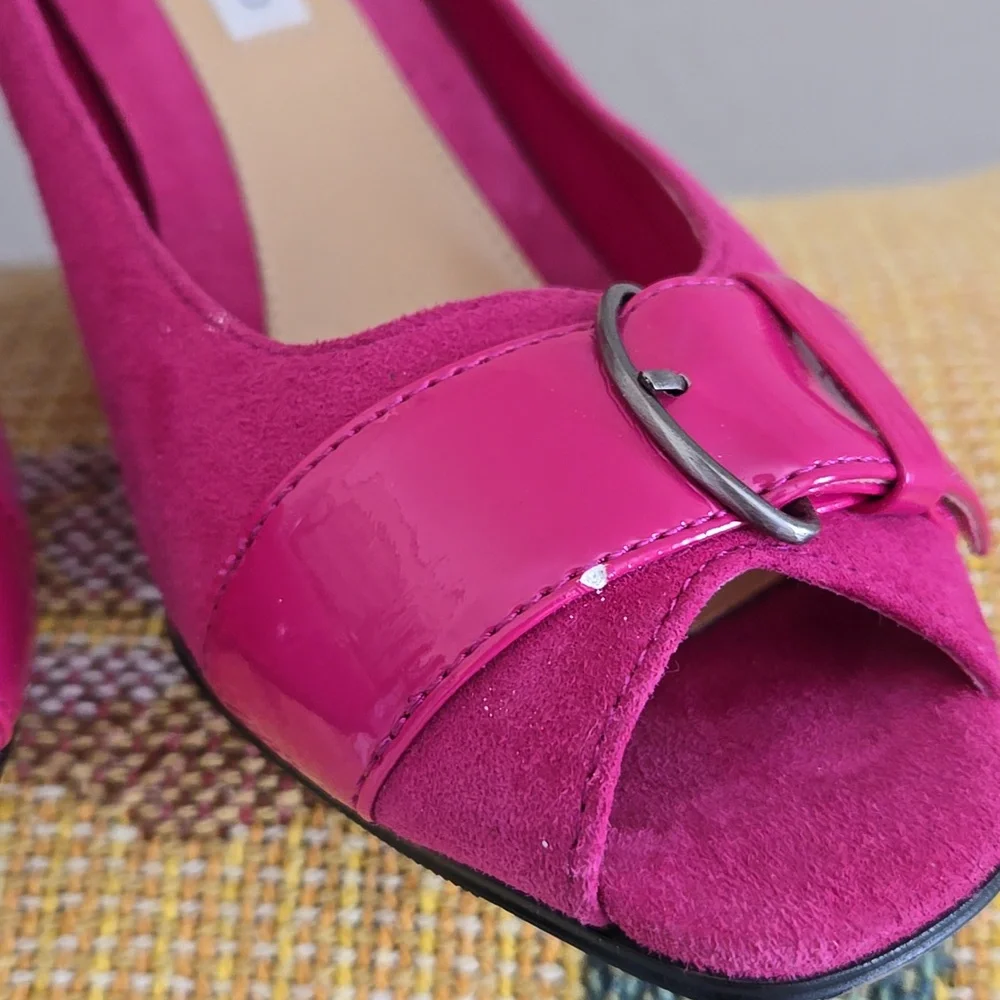 Ann Marino Shoes - Picture 7 of 10